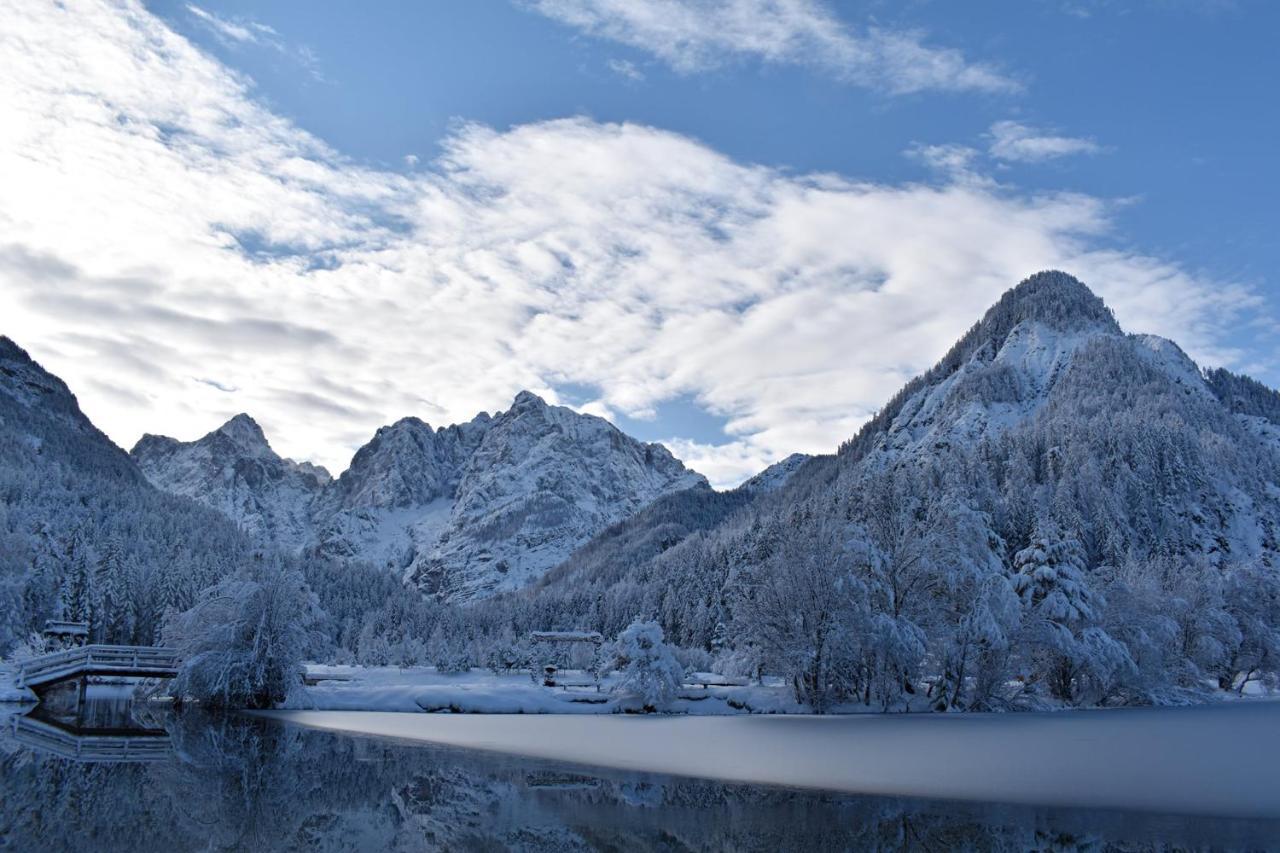 Hisa Ob Jezeru - House By The Kranjska Gora