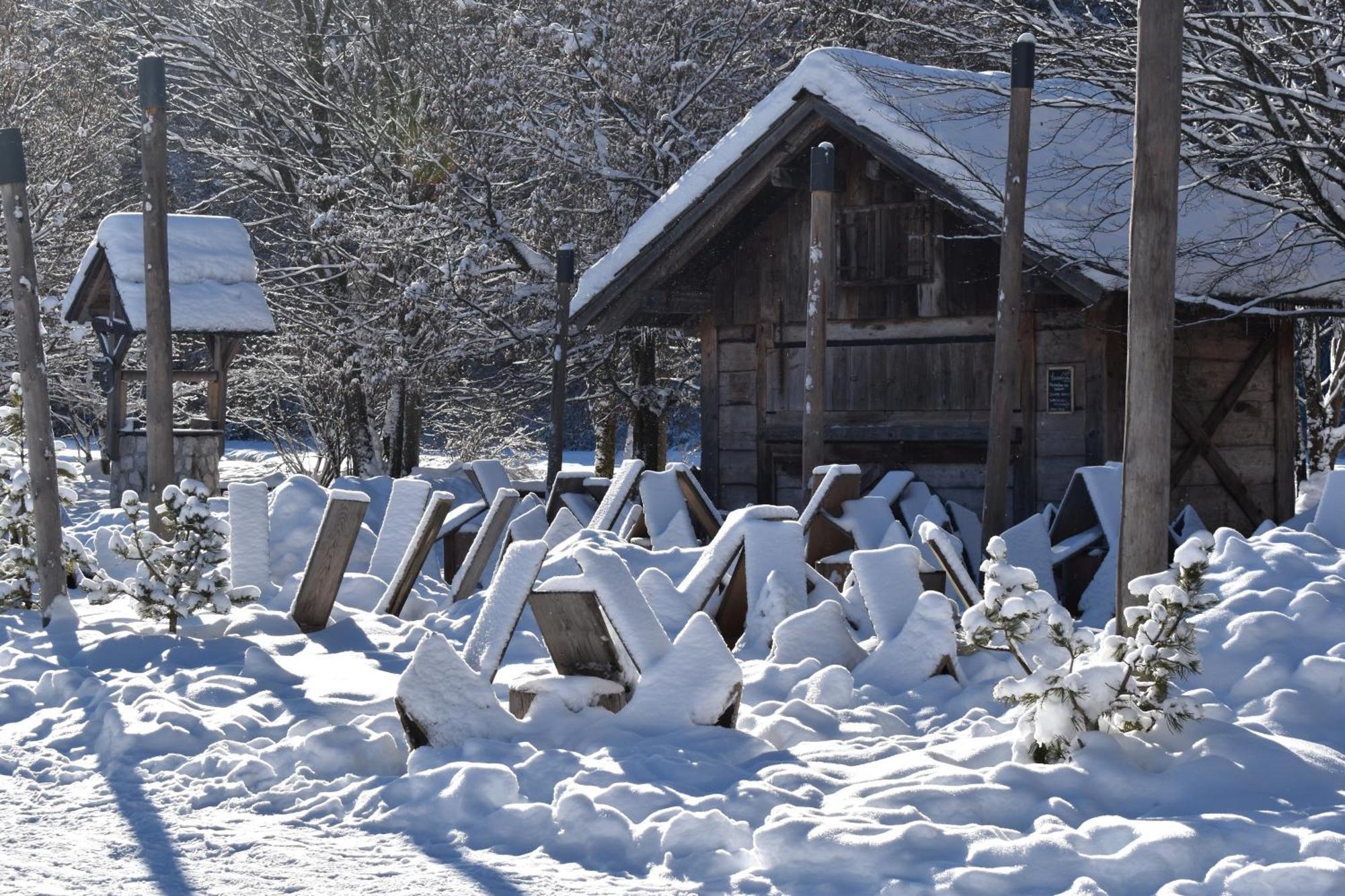 Hiša Ob Jezeru - House By The * Kranjska Gora